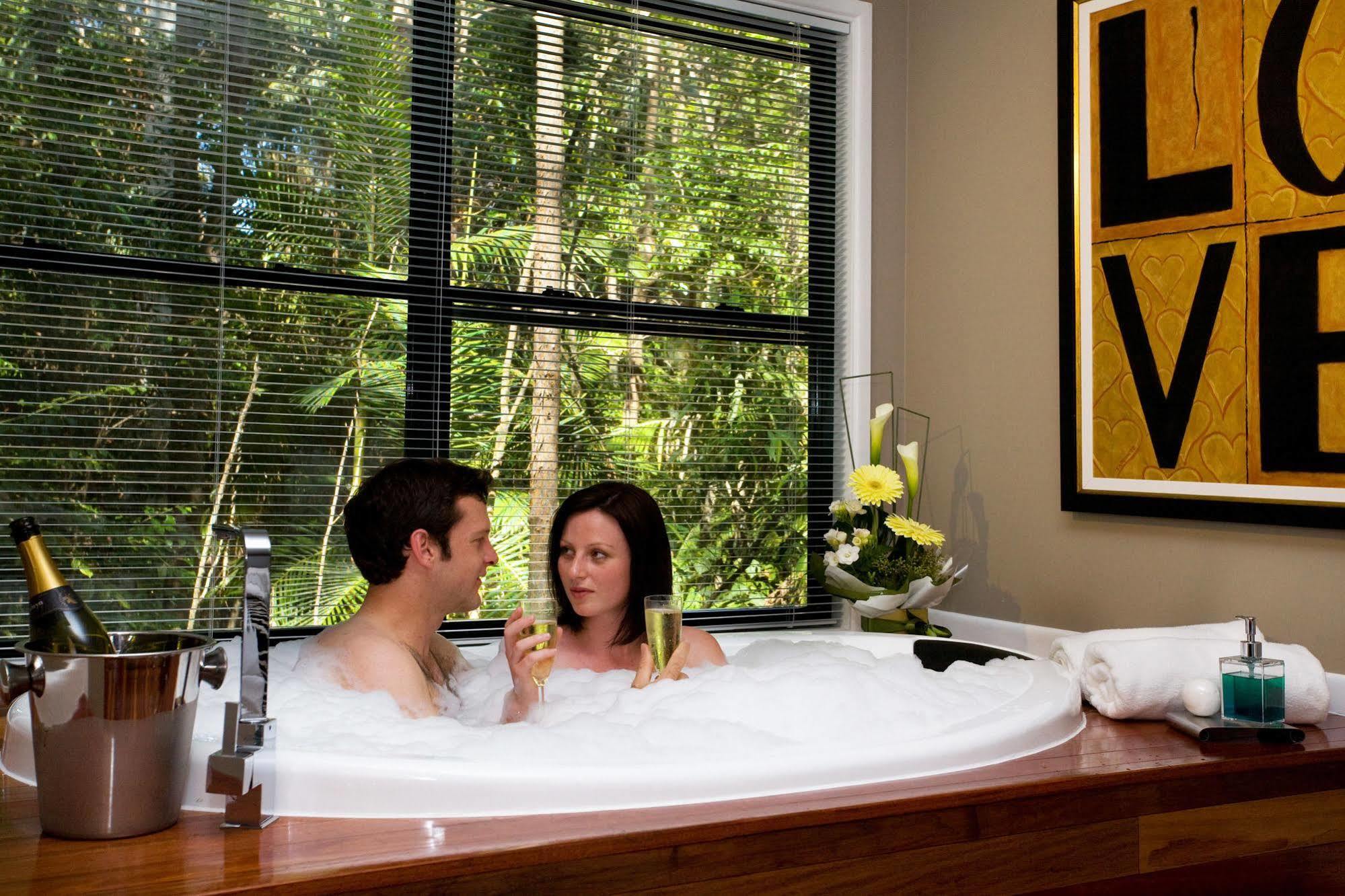 Amore On Buderim Rainforest Cabins Sunshine Coast Dış mekan fotoğraf